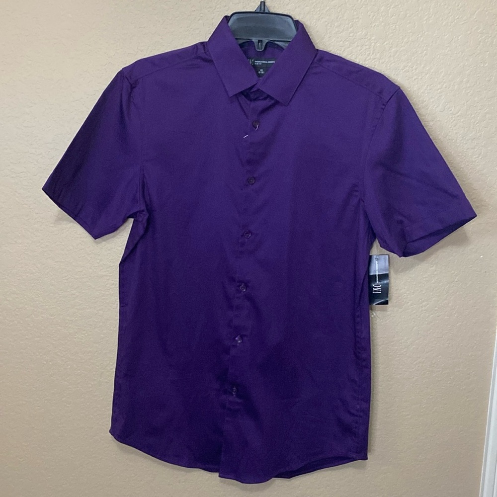 Men’s INC International Consepts Slim Fit Short Sleeve Deep Purple Shirt NWT
